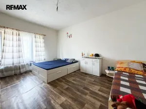 Prodej vícegeneračního domu, Březnice, Náměstí, 414 m2
