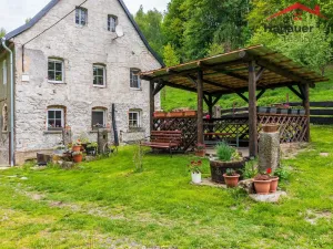 Prodej rodinného domu, Libouchec - Čermná, 176 m2