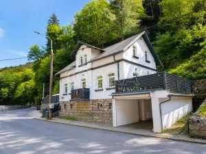 Prodej rodinného domu, Hřensko, 200 m2