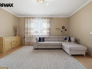 Prodej bytu 3+1, Chodov, Obránců míru, 52 m2