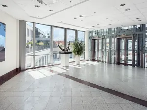 Pronájem kanceláře, Praha - Nové Město, Na Poříčí, 2375 m2