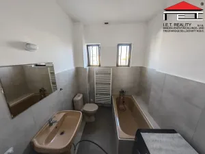 Pronájem bytu 2+kk, Ostrava, Nádražní, 40 m2