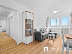 Prodej bytu 2+kk, Praha - Háje, Steinerova, 42 m2