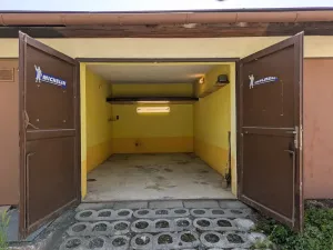 Pronájem garáže, Opava, Za Humny, 19 m2