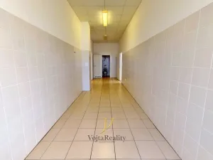 Pronájem obchodního prostoru, Uničov, Šumperská, 450 m2