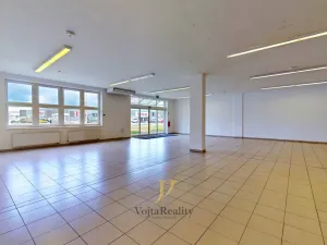 Pronájem obchodního prostoru, Uničov, Šumperská, 450 m2