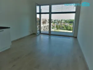 Pronájem bytu 1+kk, Praha - Řeporyje, Jáchymovská, 30 m2