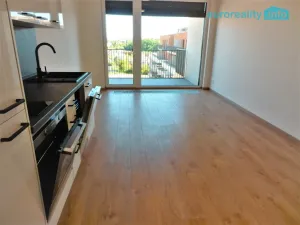 Pronájem bytu 1+kk, Praha - Řeporyje, Jáchymovská, 30 m2