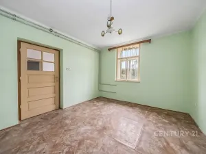 Prodej rodinného domu, Chleby, 303 m2