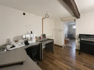 Prodej rodinného domu, Očihov, 280 m2