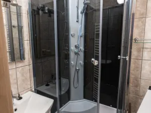 Pronájem bytu 2+1, Kynšperk nad Ohří, náměstí SNP, 52 m2