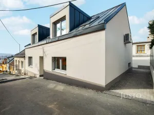 Prodej bytu 2+1, Brno - Lesná, Kosatcová, 80 m2
