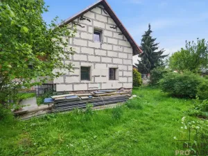 Prodej komerční nemovitosti, Holetín, 400 m2