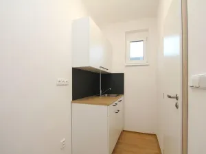 Pronájem bytu 1+kk, Pardubice - Rosice, generála Svobody, 21 m2