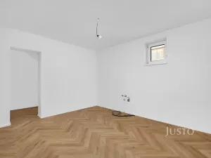 Prodej bytu 2+1, Brno, Kosatcová, 80 m2