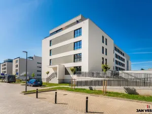 Prodej bytu 1+kk, Plzeň, Železná, 33 m2