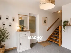 Prodej rodinného domu, Kostelec u Křížků, 353 m2