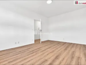 Prodej bytu 1+1, Karlovy Vary - Rybáře, Požární, 35 m2