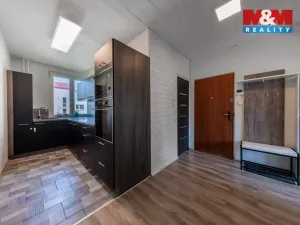 Prodej bytu 3+1, Horní Slavkov, Dlouhá, 64 m2