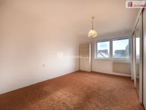 Pronájem rodinného domu, Dasný, 241 m2