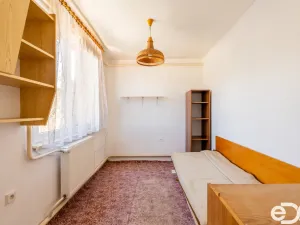 Prodej bytu 3+1, Nová Včelnice, Zámecká, 61 m2