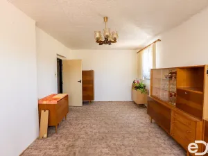 Prodej bytu 3+1, Nová Včelnice, Zámecká, 61 m2