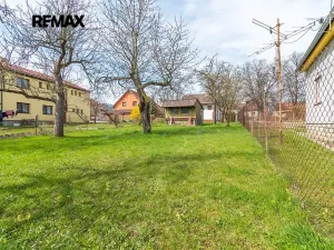 Prodej pozemku pro bydlení, Holubov, 739 m2