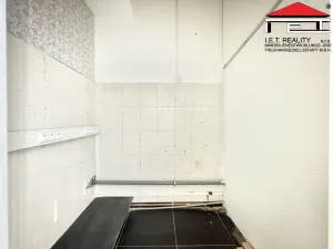 Pronájem skladu, Brno, Minoritská, 16 m2