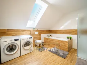 Prodej ubytování, Drnholec, 538 m2