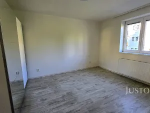 Pronájem bytu 2+1, Písek, Na Stínadlech, 58 m2