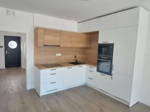 Pronájem bytu 2+kk, Jihlava - Horní Kosov, Slovenská, 55 m2