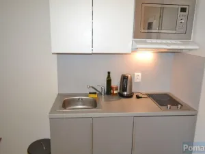 Pronájem bytu 1+kk, Praha - Smíchov, U Pernikářky, 25 m2