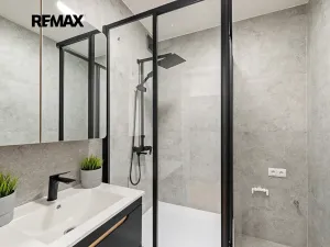 Prodej bytu 3+kk, Praha - Bohnice, Řešovská, 59 m2