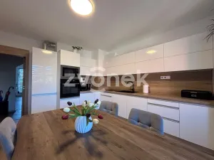 Prodej bytu 3+1, Kroměříž, Zborovská, 99 m2