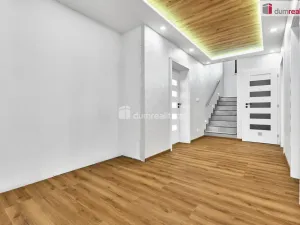Prodej rodinného domu, Ruda, V zahradách, 160 m2