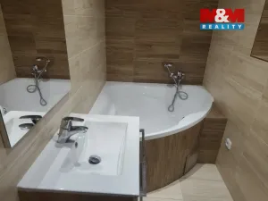 Pronájem bytu 2+kk, Lány, U lipky, 44 m2