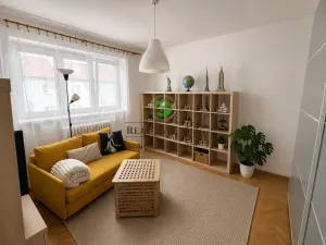 Prodej bytu 3+1, Oslavany, Moravská, 80 m2