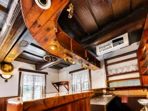 Prodej restaurace, Žandov, Kostelní, 380 m2