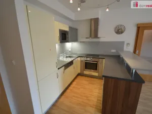 Pronájem bytu 4+kk, Praha - Smíchov, Na Zatlance, 97 m2