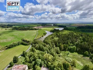 Prodej výrobních prostor, Libá, 8000 m2