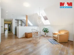 Prodej rodinného domu, Cheznovice, 227 m2