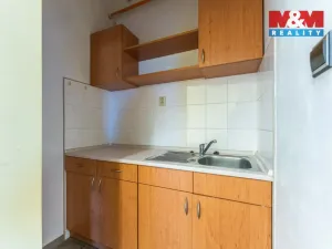 Pronájem obchodního prostoru, Praha - Horní Počernice, Náchodská, 121 m2