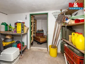 Prodej chaty, Hradec Králové - Slatina, 385 m2