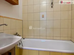 Pronájem bytu 2+1, Ostrov, Severní, 55 m2