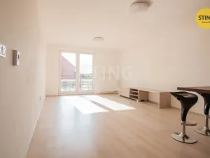 Pronájem bytu 1+kk, Jihlava, Halasova, 43 m2