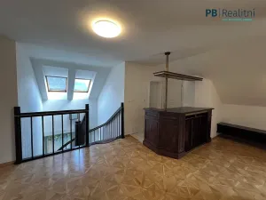 Prodej rodinného domu, Roztoky, 522 m2