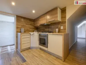 Prodej rodinného domu, Třebusice, 170 m2