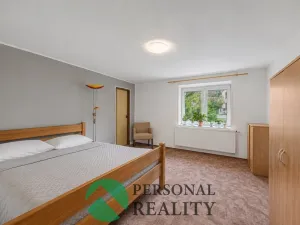 Prodej rodinného domu, Klamoš, 219 m2