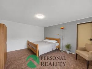 Prodej rodinného domu, Klamoš, 219 m2