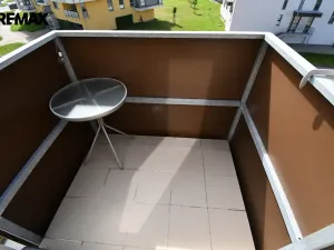 Prodej bytu 1+kk, Hradec Králové - Třebeš, Svatojánská, 28 m2